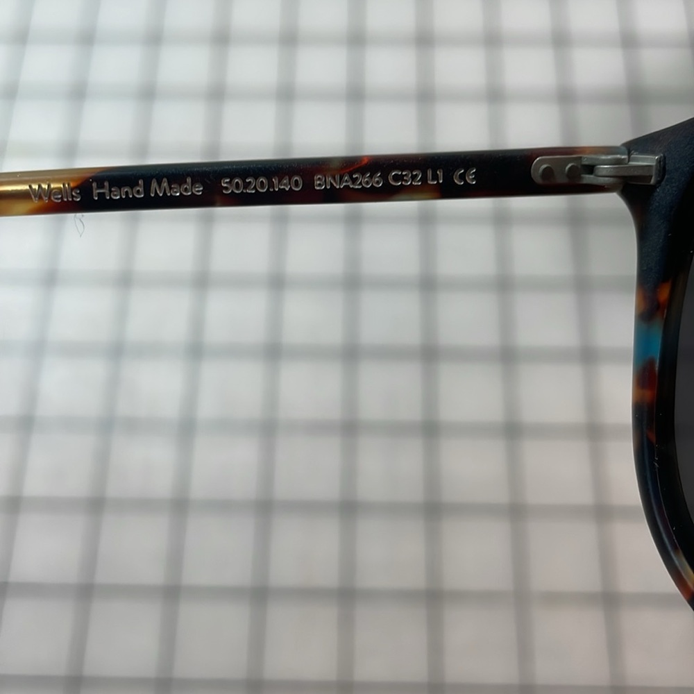 Bailey Nelson Tortoise Shell Sunglasses - Picture 3 of 4